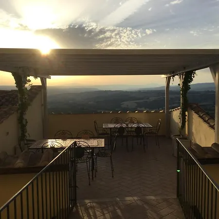 ホテル Il Palazzetto Dei Conti Ancajani 3*