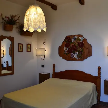 Il Palazzetto Dei Conti Ancajani ホテル