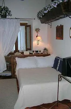 Il Palazzetto Dei Conti Ancajani 3*