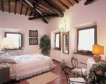 Il Palazzetto Dei Conti Ancajani 3*