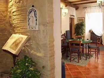 Il Palazzetto Dei Conti Ancajani 3*