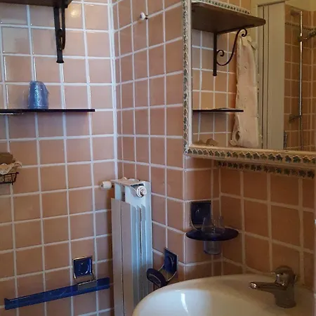 ホテル Il Palazzetto Dei Conti Ancajani 3*